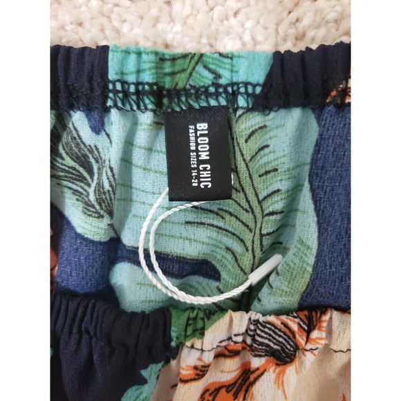 Bloom Chic ~Woman Plus Size 22~ Blue/Orange Floral Print Flare Dress Unlined. - Picture 5 of 12